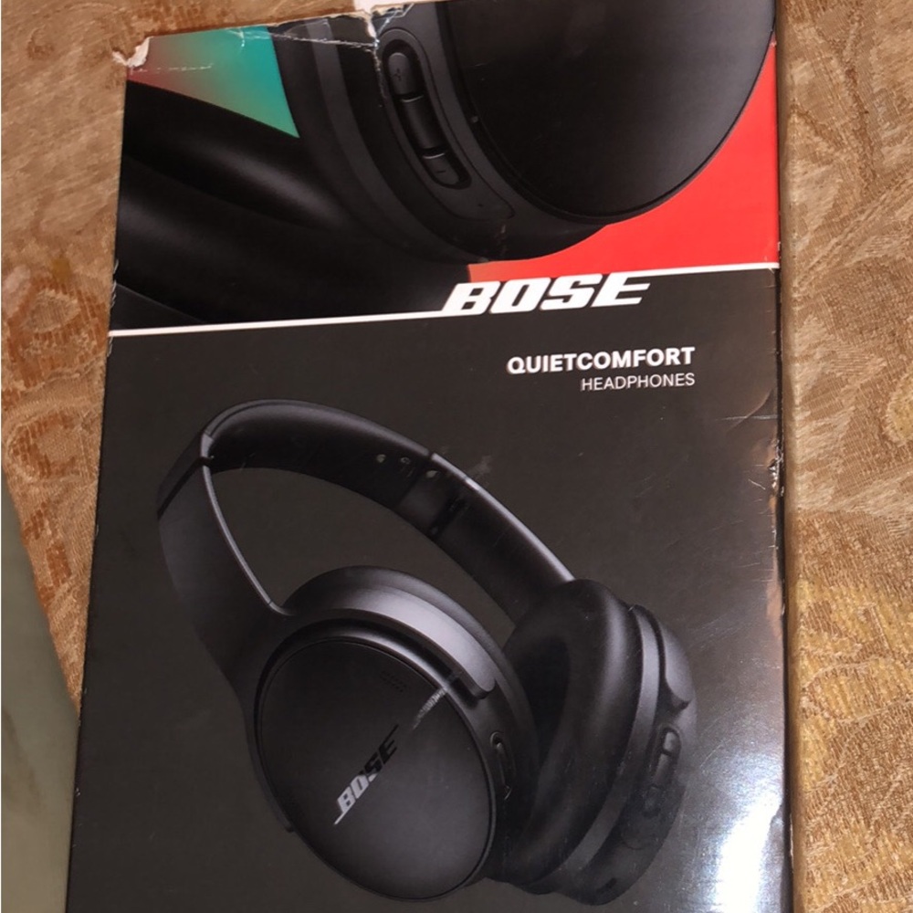 Brand new Original Bose noise canceling headphones